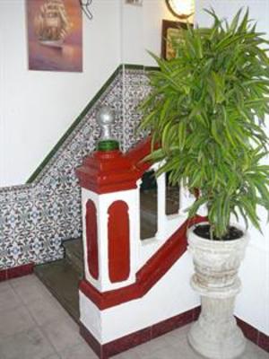 фото отеля Hostal Costa de la Luz Chipiona