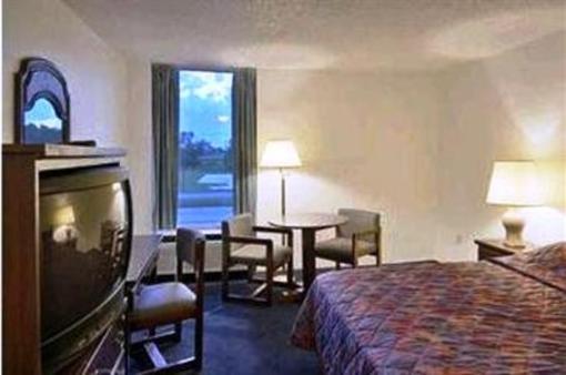 фото отеля Budget Host Inn & Suites Muskogee