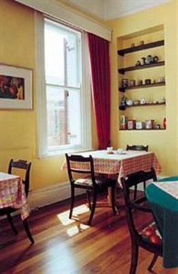 фото отеля Hillcrest Manor Guesthouse