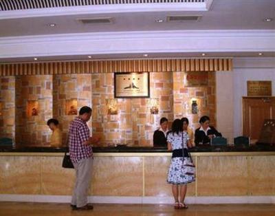 фото отеля Peace Grand Hotel