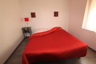 фото отеля P'tit Dej-Hotel Martigues Le 5