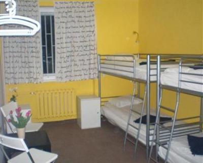 фото отеля 100Ten Hostel