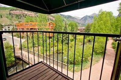 фото отеля Manitou Lodge Bed and Breakfast