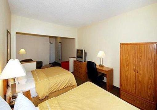 фото отеля Lewisville Comfort Suites Vista Ridge Mall