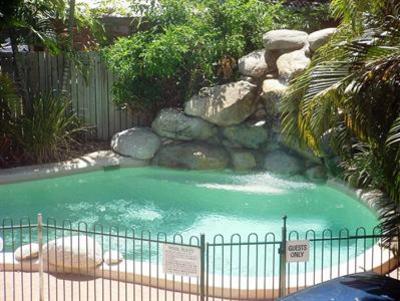фото отеля Marlin Waters Beachfront Apartments