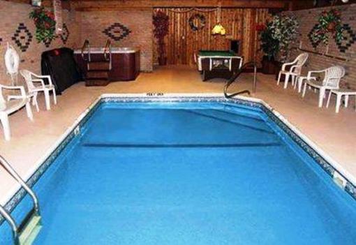 фото отеля Econo Lodge Downtown Lake George