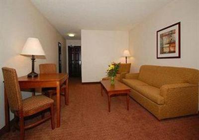 фото отеля Sleep Inn And Suites Wisconsin Rapids