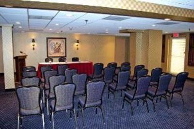 фото отеля BEST WESTERN Inn - On the Avenue