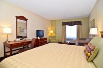 фото отеля BEST WESTERN Inn - On the Avenue