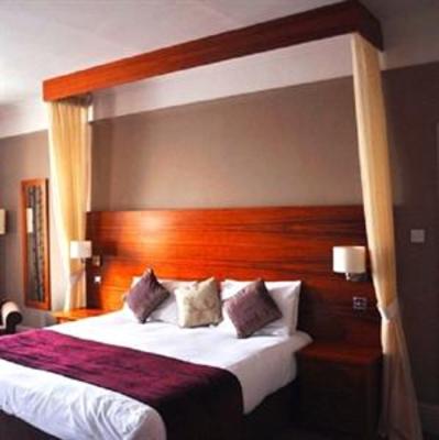 фото отеля The Bridge Greenford Hotel London