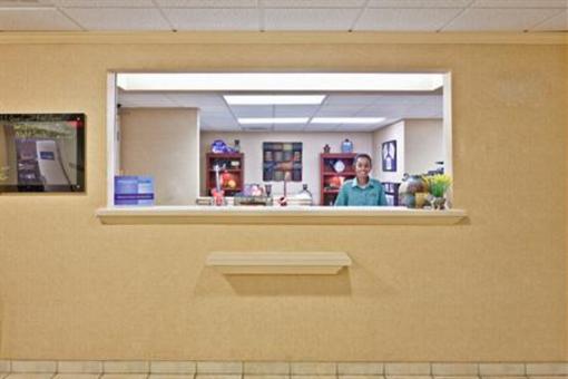 фото отеля Candlewood Suites Olive Branch