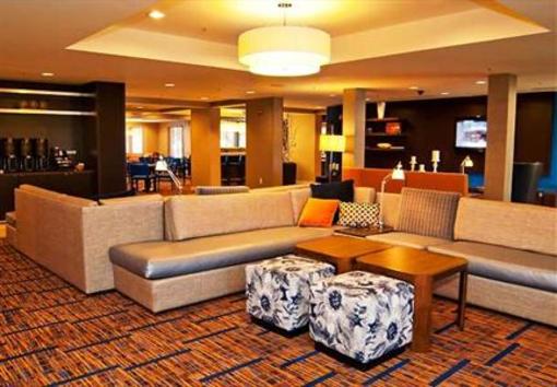 фото отеля Courtyard by Marriott Cincinnati Airport