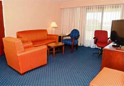 фото отеля Courtyard by Marriott Cincinnati Airport