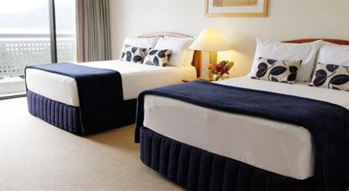 фото отеля Rydges Esplanade Holiday Apartments Cairns