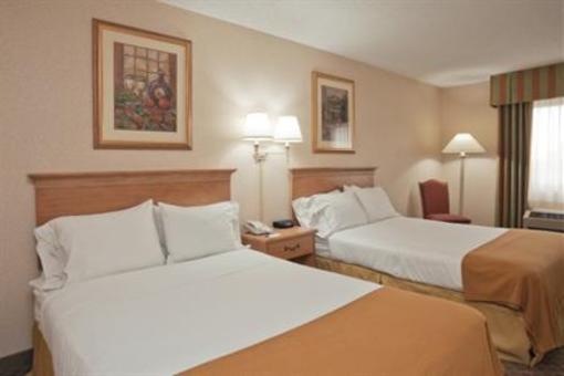 фото отеля Holiday Inn Express Perrysburg