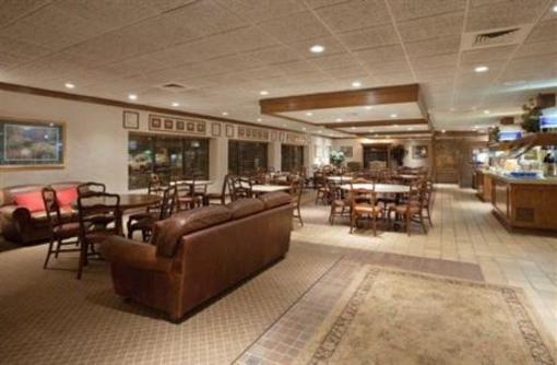 фото отеля Holiday Inn Express Perrysburg