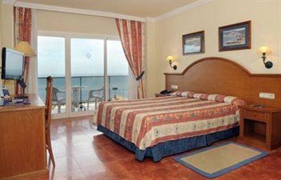фото отеля Hotel Isabel Torremolinos