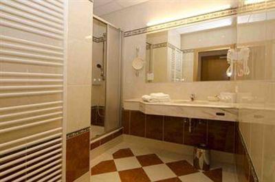 фото отеля Hotel Cryston Vienna