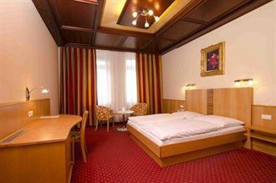 фото отеля Hotel Cryston Vienna