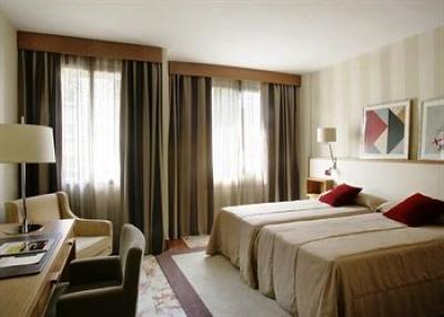 фото отеля Rafaelhoteles Orense