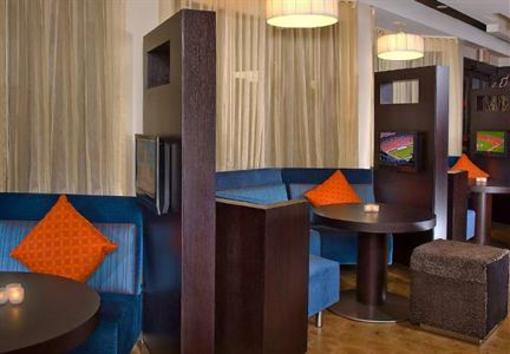 фото отеля Courtyard by Marriott Middletown