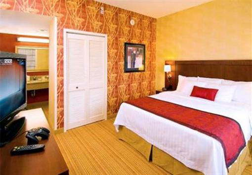 фото отеля Courtyard by Marriott Middletown