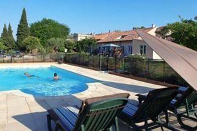 фото отеля Logis Hotel Dejeunez Sous l'Arbre Rousset