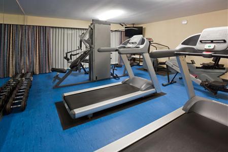 фото отеля Holiday Inn Toronto Airport East
