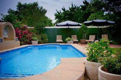 фото отеля Rusthuiz Guest House