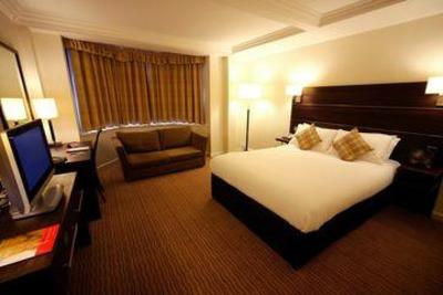 фото отеля Mercure Edinburgh Princess Street Hotel