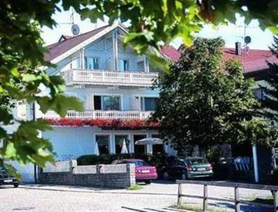 фото отеля Pension Gasthof Eibl Rohrnbach