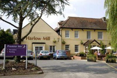 фото отеля Premier Inn Harlow