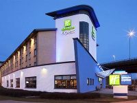 Holiday Inn Express Glasgow Airport