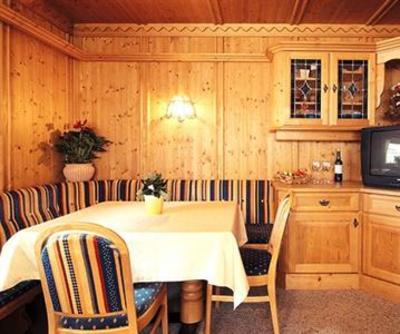 фото отеля Willeiter Pension Tux