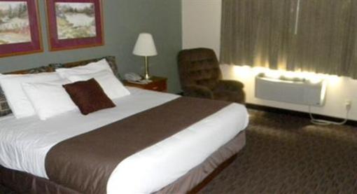 фото отеля AmericInn Motel & Suites West Salem