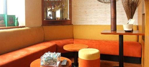 фото отеля Kyriad Hotel Lamballe