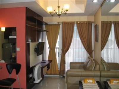 фото отеля Imelda's Apartment at The Boutique Kemayoran