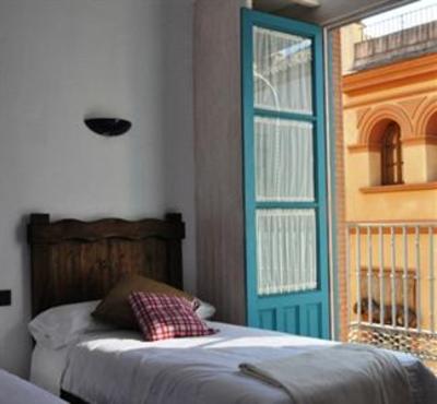 фото отеля Casas y Patios de Triana
