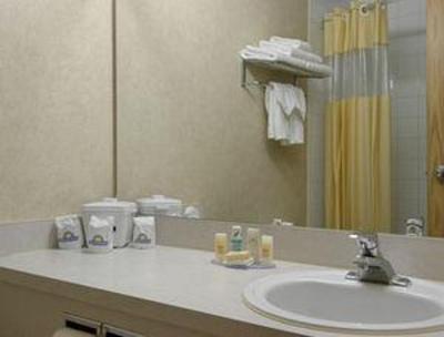 фото отеля Days Inn Calgary Airport