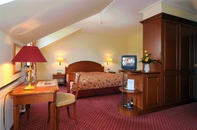 фото отеля Parkhotel Am Glienberg Zinnowitz