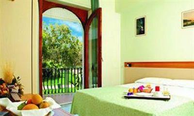 фото отеля Orsa Maggiore Hotel Vulcano