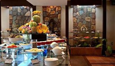 фото отеля Waterfront Insular Hotel Davao