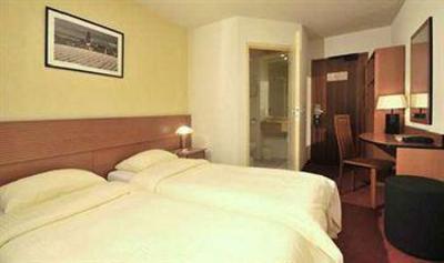 фото отеля Tip Top Hotel