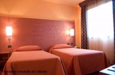 фото отеля Hotel Leon D'Oro Sassuolo