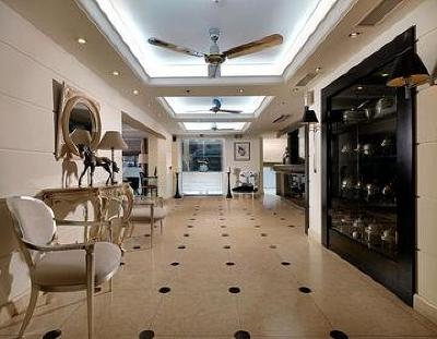 фото отеля Best Western Plus Embassy Hotel