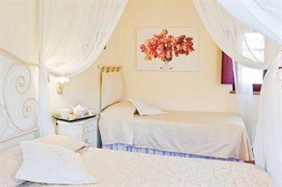 фото отеля Hotel Casolare le Terre Rosse