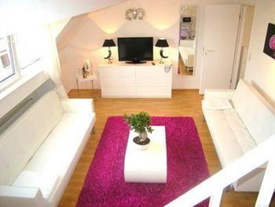 фото отеля A Partment X Cologne