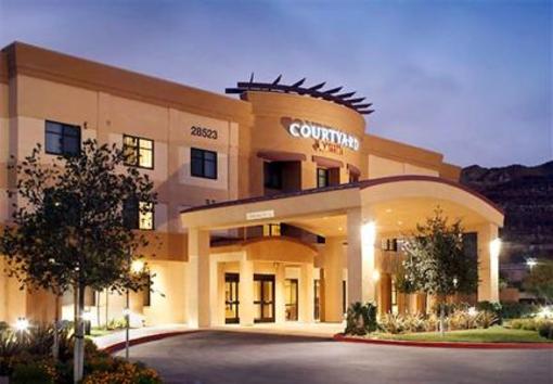 фото отеля Courtyard by Marriott Santa Clarita