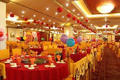фото отеля Golden Spring Hotel Kunming