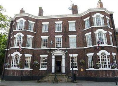 фото отеля The Swan Tarporley